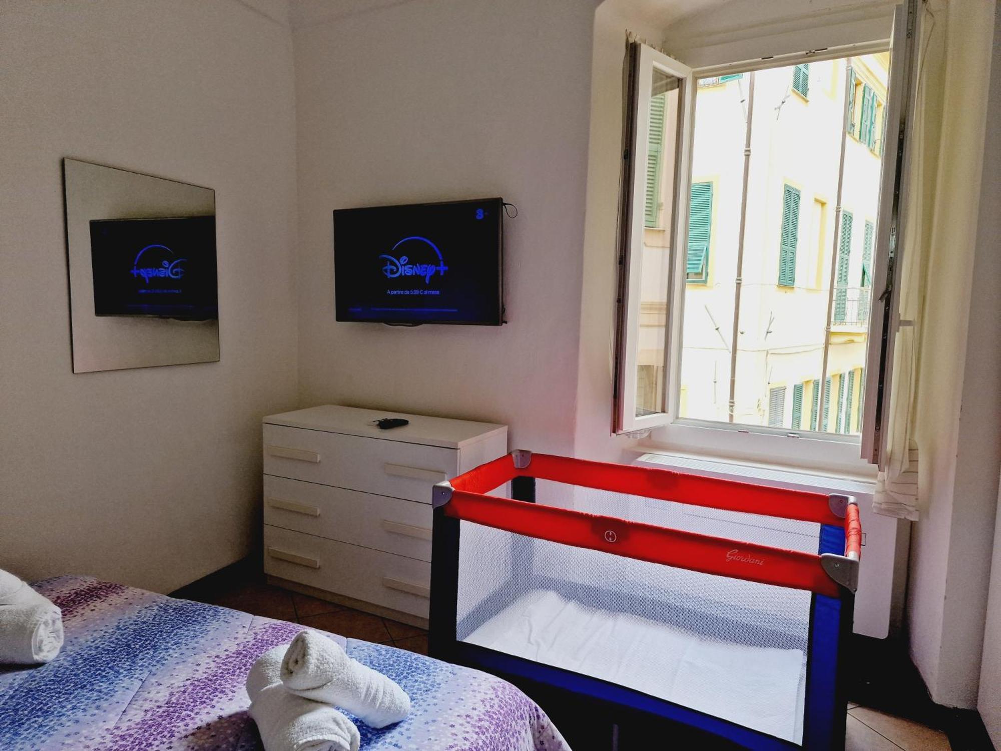 Homeholidaysanremo - 2,0 외부 사진